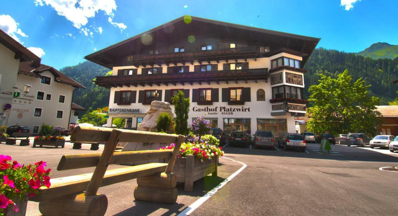 Hotel Restaurant Platzwirt Rauris Exterior photo